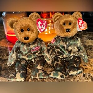 🇺🇸 Ty Beanie Baby “Hero” 2003 USO Camo Military Bear Plush Set of 2